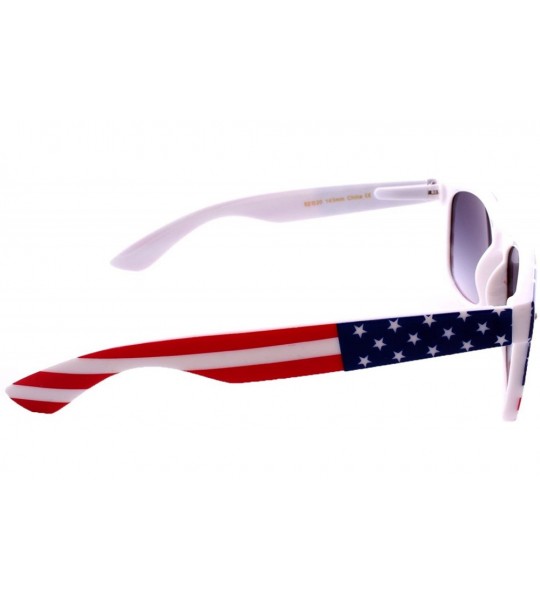 Wayfarer Classic American Flag Wayfarer Sunglasses - C612HSCQSWN $18.00