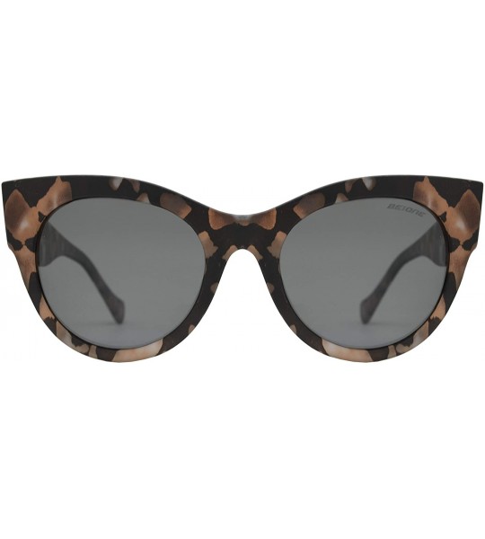 Sport Women's Bold Oversized Chunky Cat Eye Vintage Sunglasses - Brown Marble + Polarized Smoke Lens - CI18UDRYZI4 $26.78