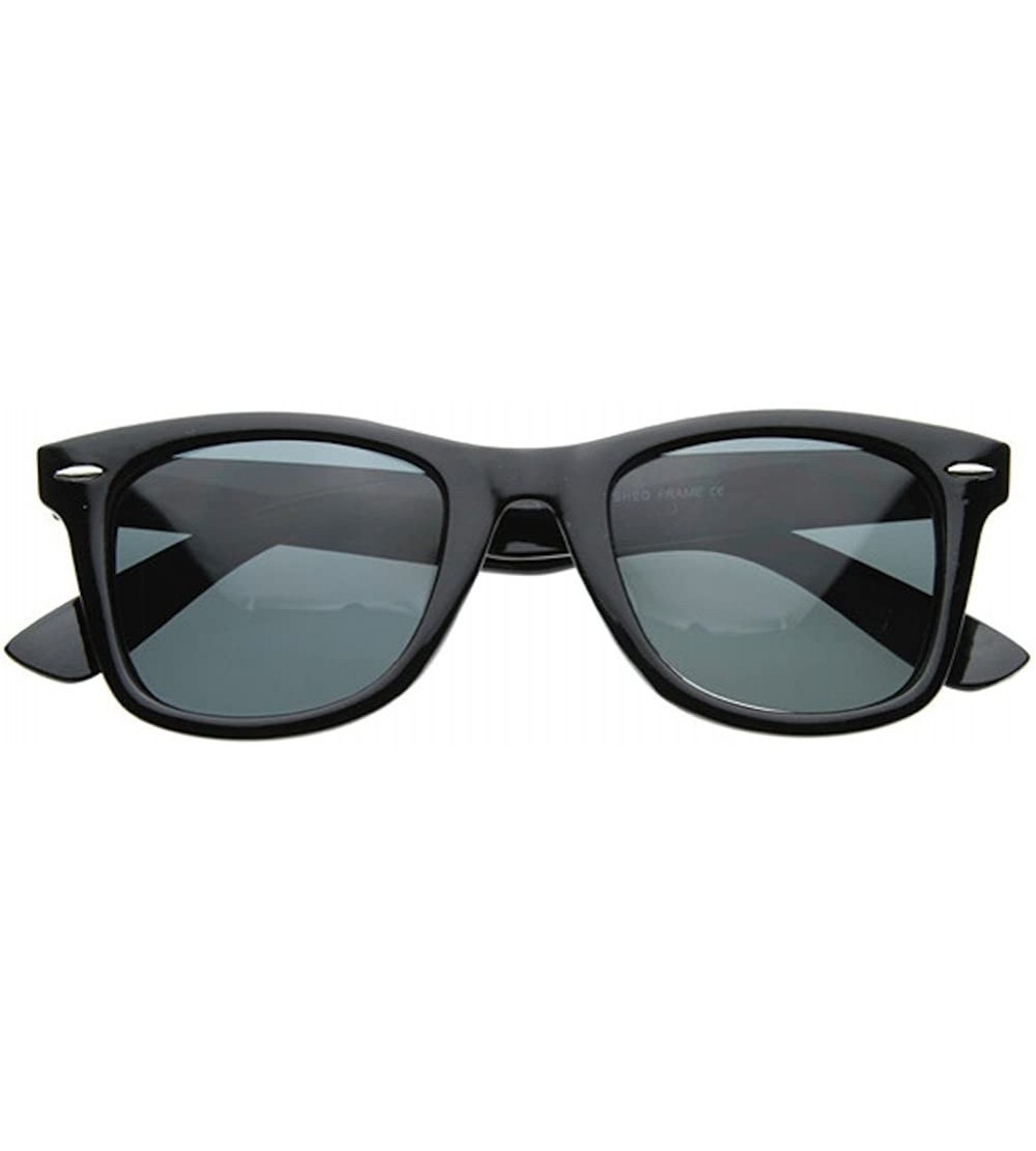 Wayfarer Classic Retro Polarized Lens Horned Rim Sunglasses - Black - CR11NRGMCGV $18.89