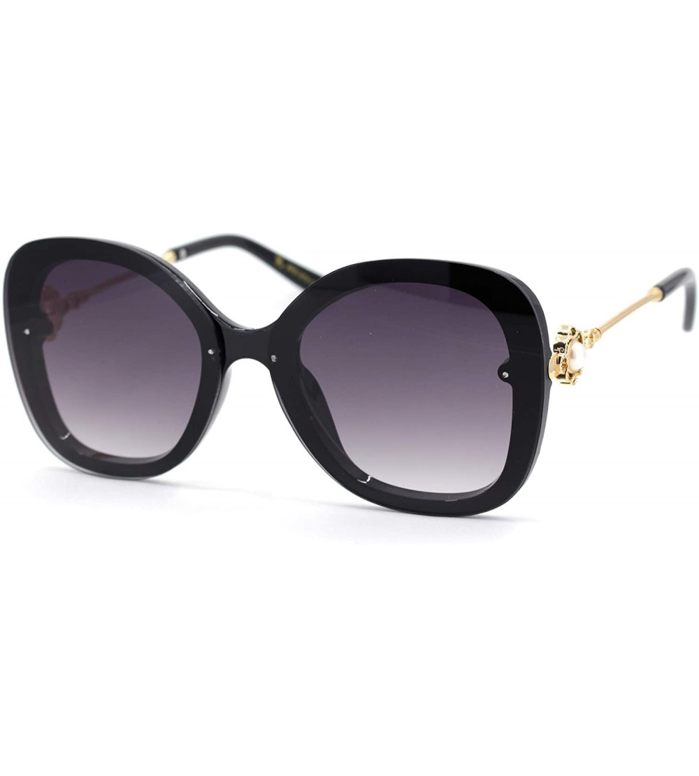 Oversized Womens Pearl Brooch Jewel Hinge Designer Fashion Sunglasses - Black Smoke - CH18UDM3W50 $22.27