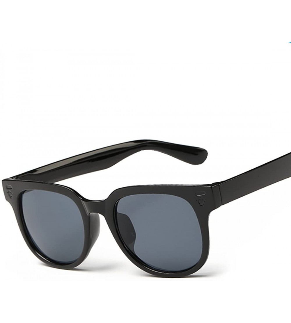 Aviator Fashion classic aviator sunglasses - Black/Grey C1 - C512E3IVLMR $17.99