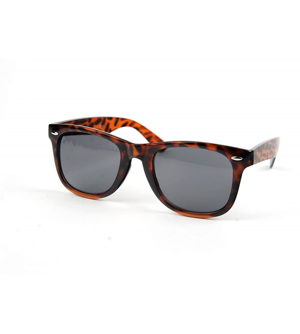 Wayfarer Colorful Fashion Wayfarer Vintage Retro Style Sunglasses P712 (Mid-Small Size) - Tortoise/Smoke Lens - CC11BFDJBUD $...