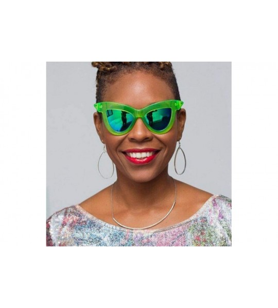 Oversized Classic Oversized Vintage Cat Eye Sunglasses Retro Eyewear Fashion Ladies Square Glasses UV Resistance - Green - CR...