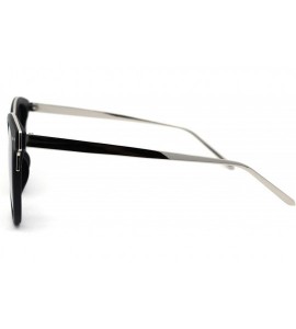 Oversized Womens Oversize Round Horn Rim Chic Fashion Sunglasses - Matte Black Silver Silver Mirror - CJ192WXQ65Z $22.94