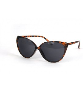 Cat Eye Women Retro Cat Eye Oversized Sunglasses P3028 - Tortoise-smoke Lens - CK11BS2T6J7 $19.27